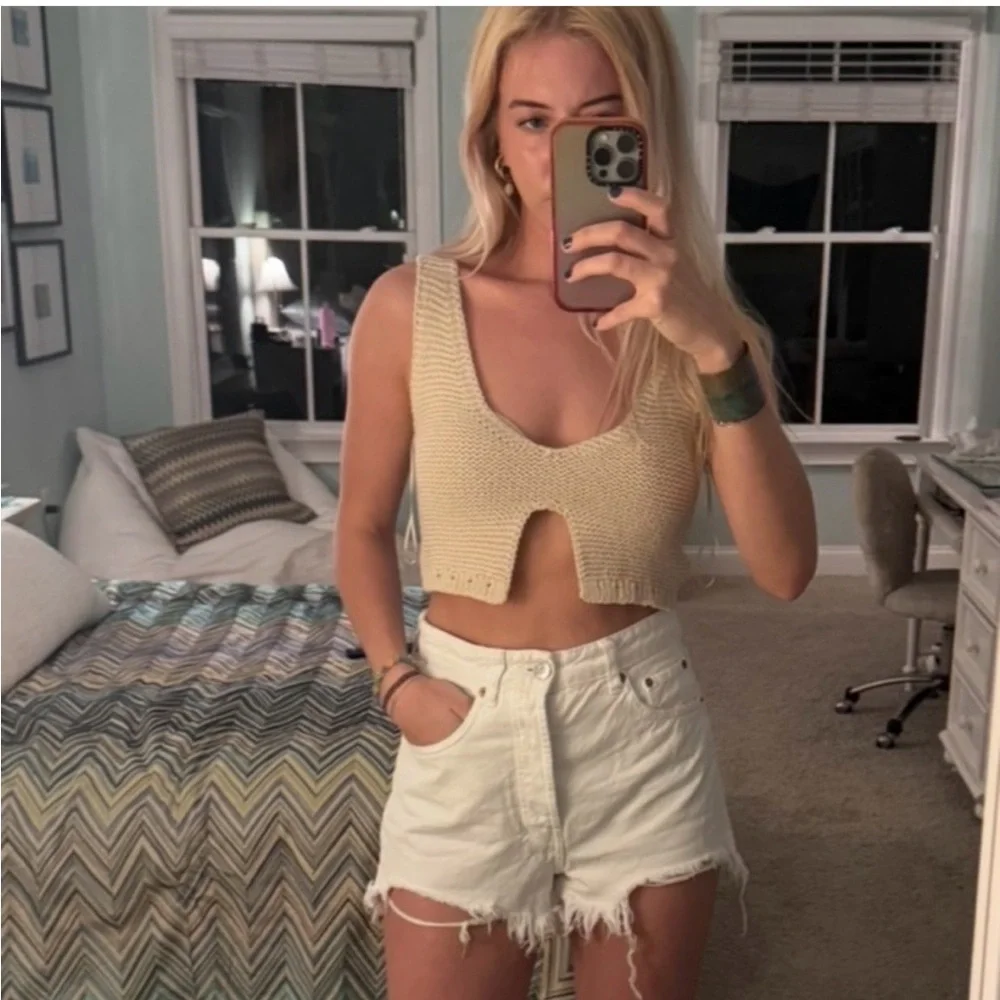 Zara Cream Knit Notch Crop Tank Top - Picture 4 of 4